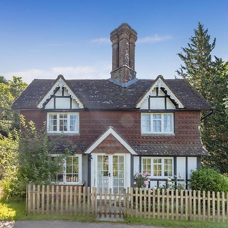 Hurstpierpoint Danny Lodge - Country Cottage Near Brighton By Huluki Sussex Stays מראה חיצוני תמונה